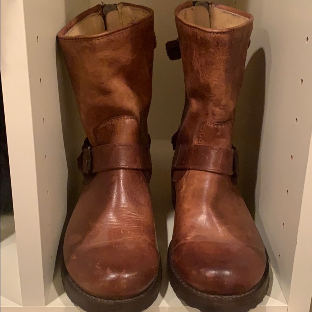 NEVER WORN Frye Veronica Short Boots